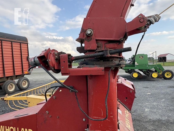new-holland-900-image-24