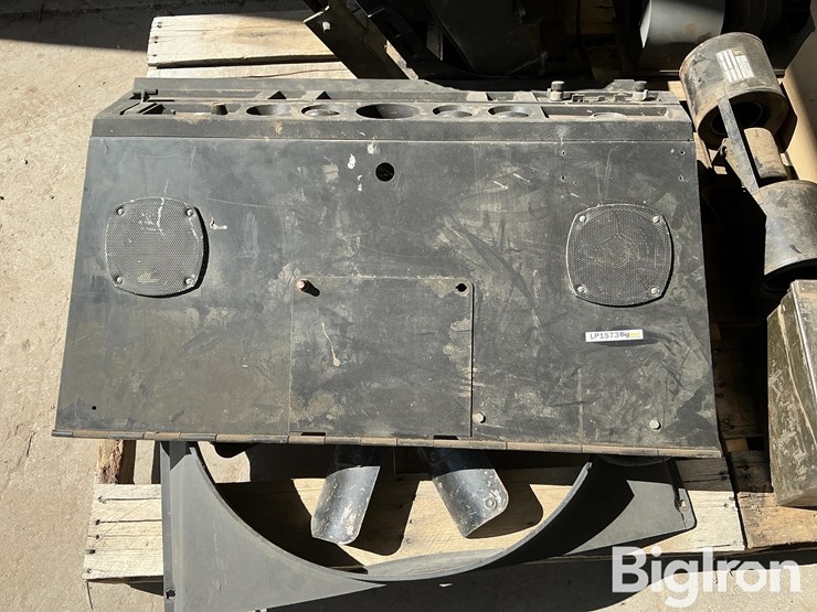 massey-ferguson-860-image-9