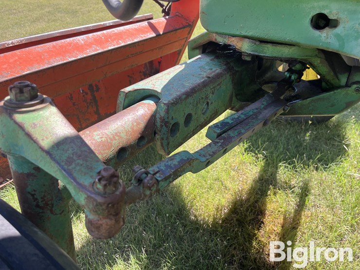 1959-john-deere-630-image-11