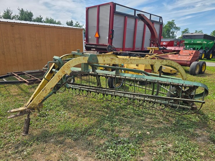 john-deere-858a-image-1