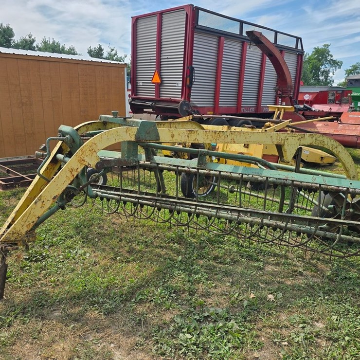 JOHN DEERE 858A