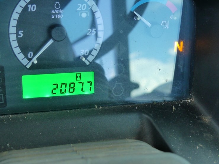 john-deere-6115d-image-12