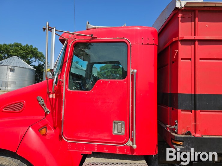 2001-kenworth-t300-image-9
