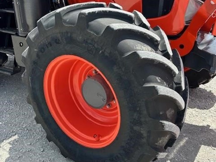 2023-kubota-m7-154-deluxe-image-15