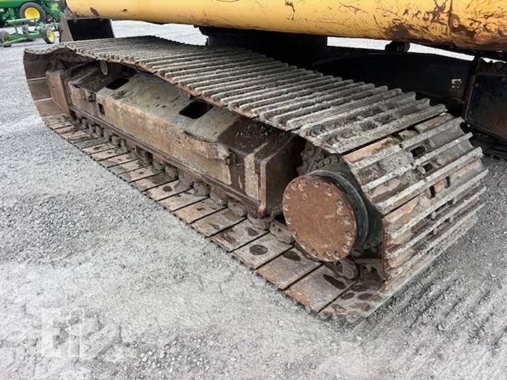 2014-deere-290g-lc-image-29