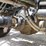 2014-volvo-10-image-10
