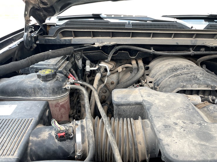 2018-chevrolet-silverado-1500-z71-image-104