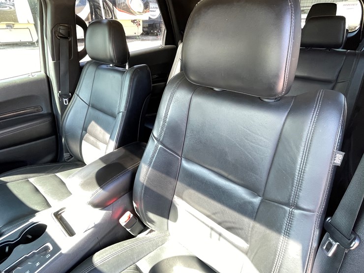 2013-dodge-durango-image-40