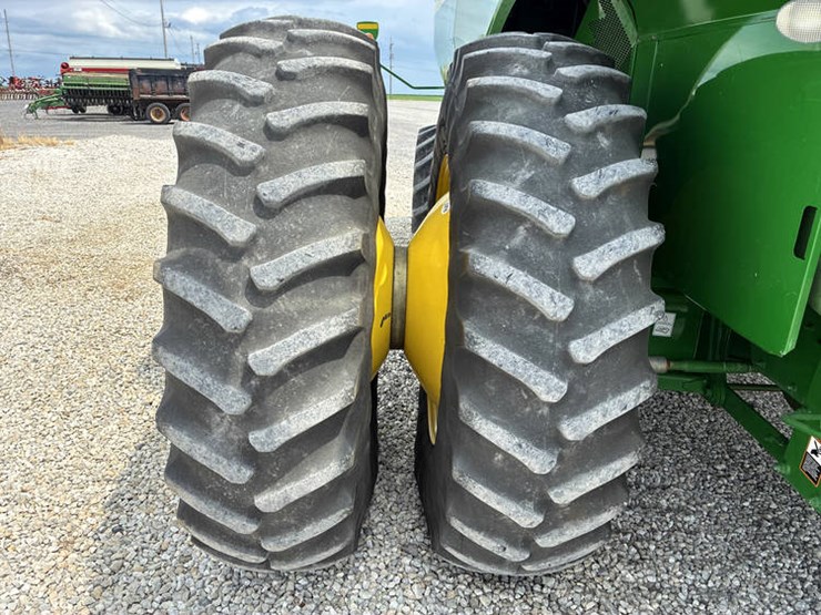 2012-john-deere-s660-image-35