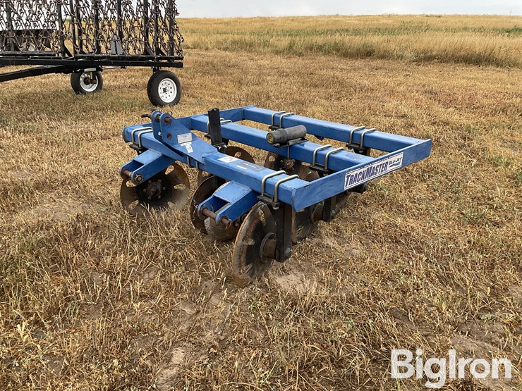 blu-jet-track-master-image-1