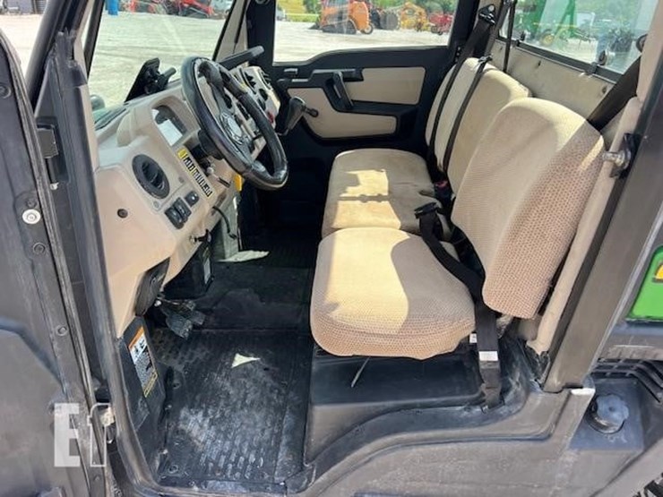 john-deere-gator-xuv-835r-image-26