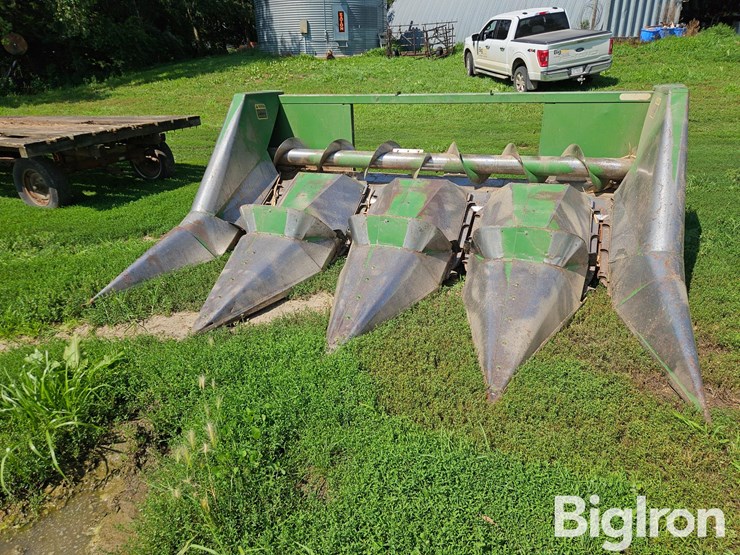 john-deere-444-image-2