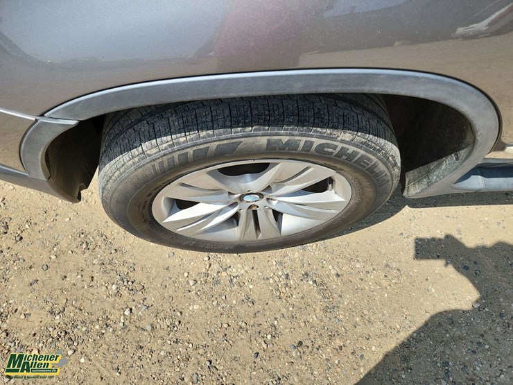 2005-bmw-x5-image-30