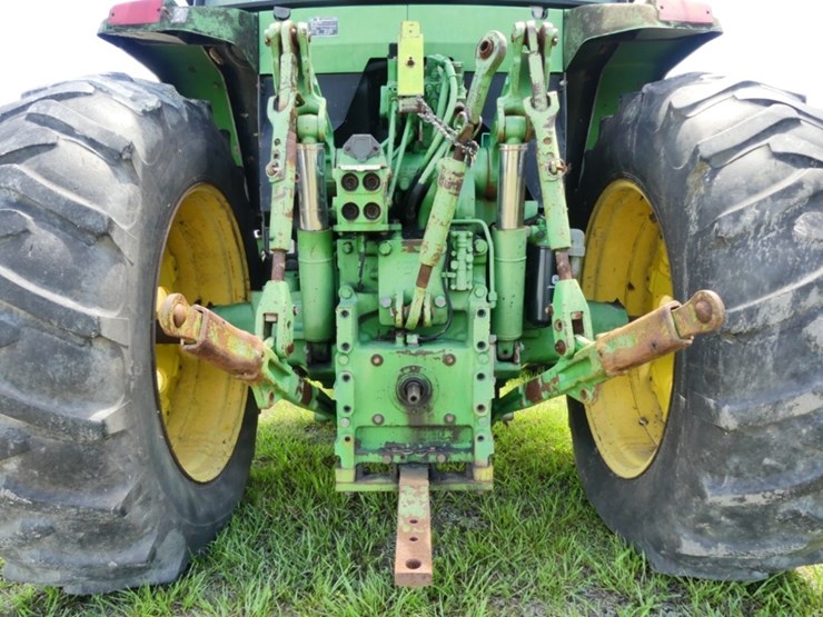 john-deere-7210-image-5