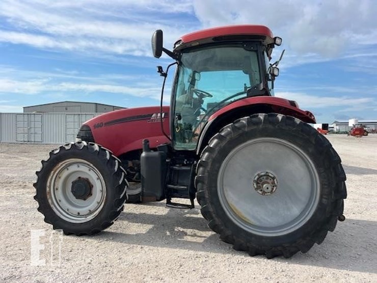 2008-case-ih-maxxum-140-image-3