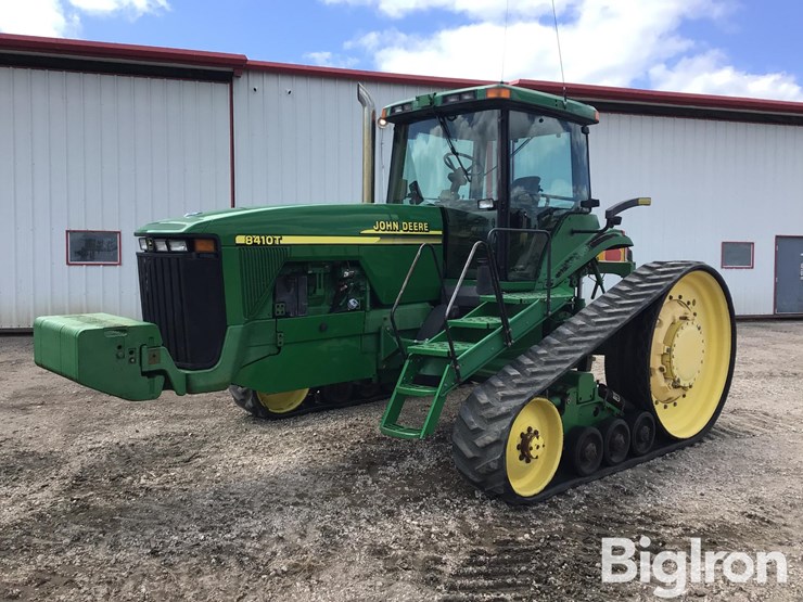 2000-john-deere-8410t-image-1