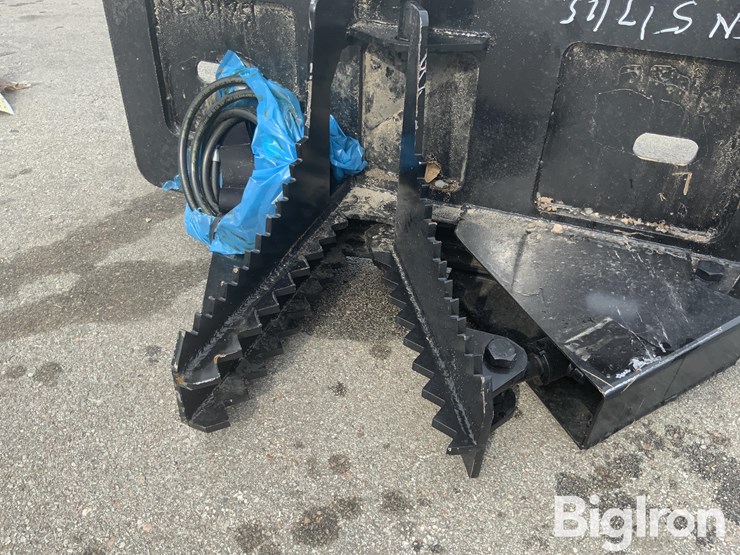 2025-kit-containers-qt-tp-skid-steer-tree/post-puller-image-13