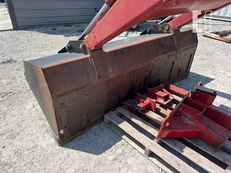 case-ih-2250-image-14