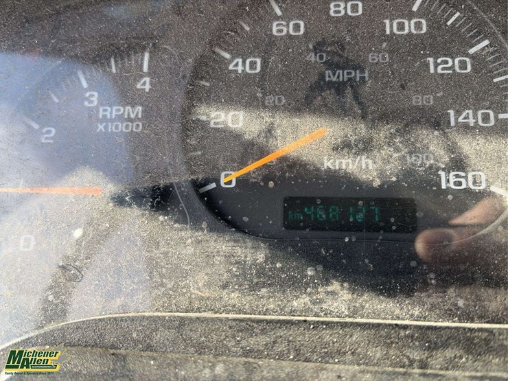 2005-gmc-t7500-image-4