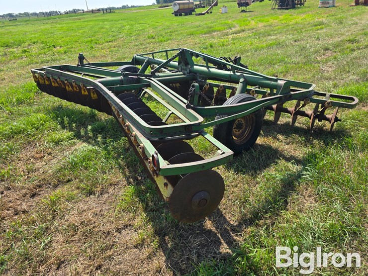 john-deere-aw-image-5