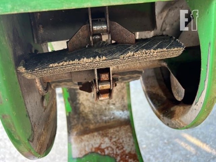 1988-john-deere-8820-titan-ii-image-27