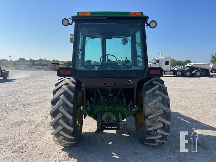 john-deere-2550-image-4