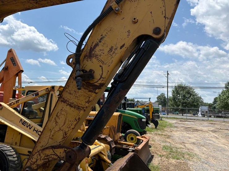 2010-caterpillar-305c-cr-image-5