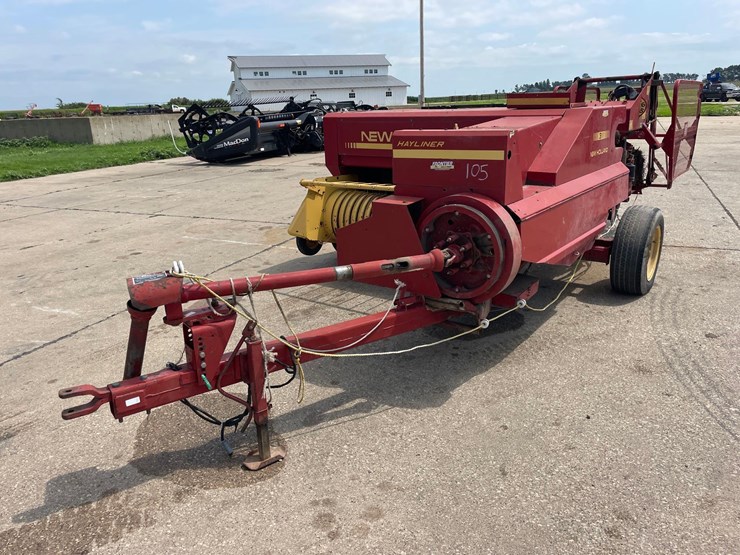 new-holland-311-image-1