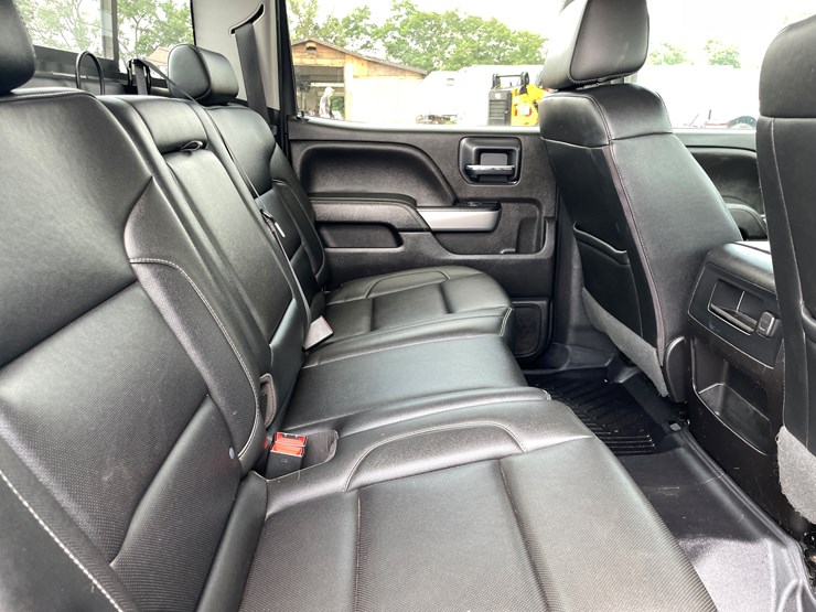 2018-chevrolet-silverado-1500-z71-image-74
