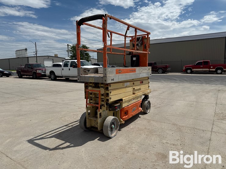 2006-jlg-2630es-image-5