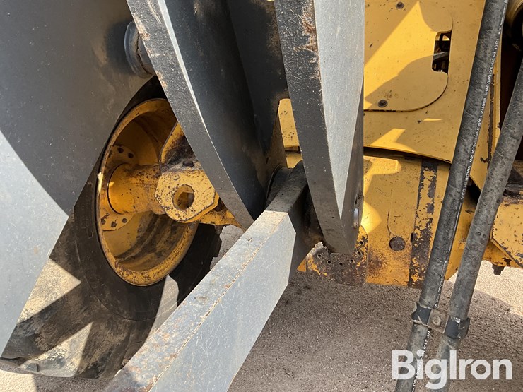 2009-deere-544k-image-14