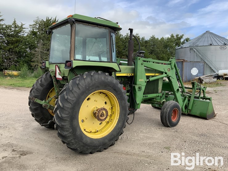 1976-john-deere-4430-image-5