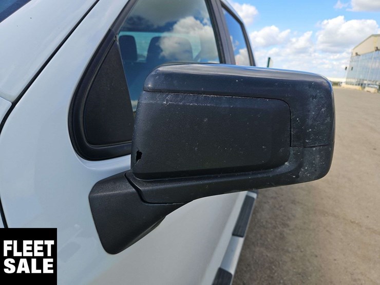 2019-chevrolet-silverado-1500-image-32