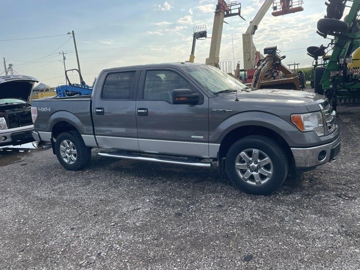 2013-ford-f150-xlt-image-31