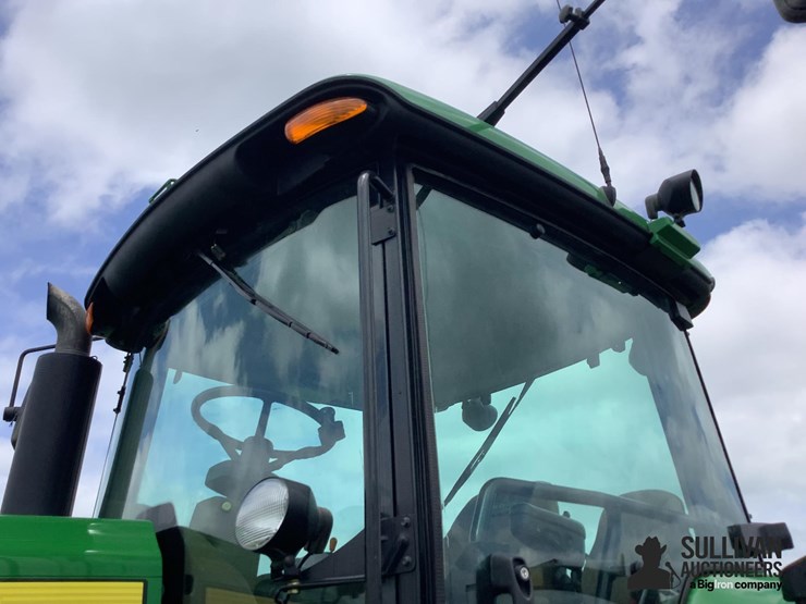 john-deere-8430-image-15