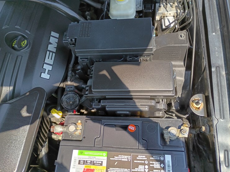 2010-jeep-grand-cherokee-image-98