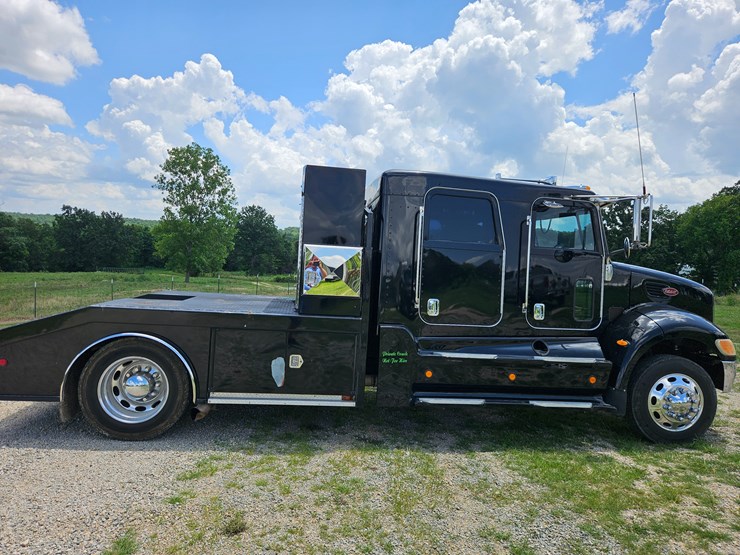 2007-peterbilt-335-image-26