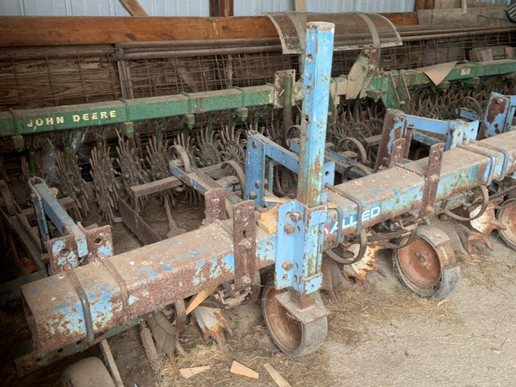allied-8-row-cultivator-image-2
