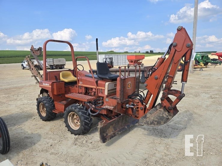 1985-ditch-witch-3210-image-1