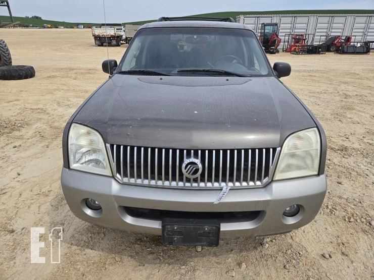 2002-mercury-mountaineer-image-2