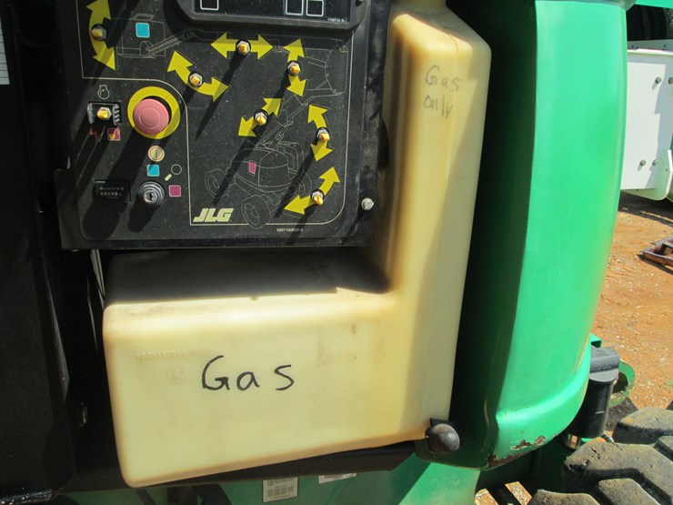 2015-jlg-600ajn-image-45
