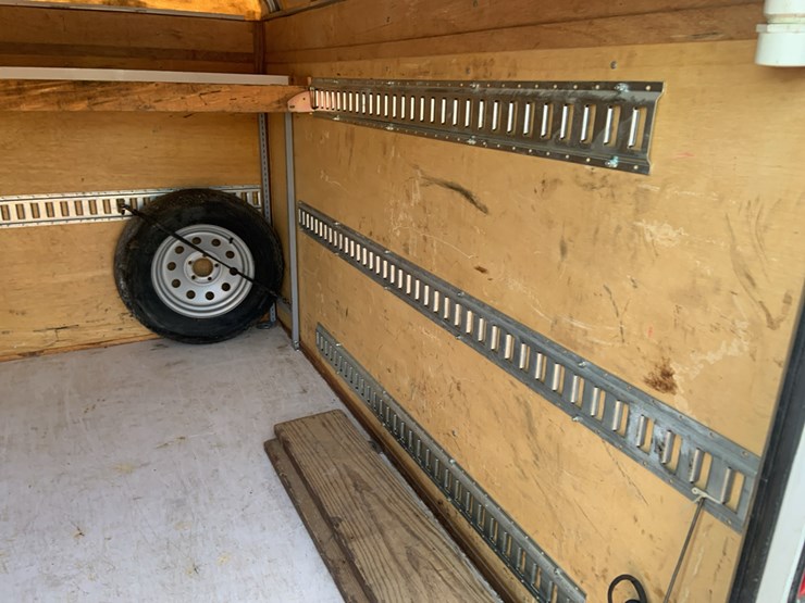 road-force-5’x8’-enclosed-trailer-image-3