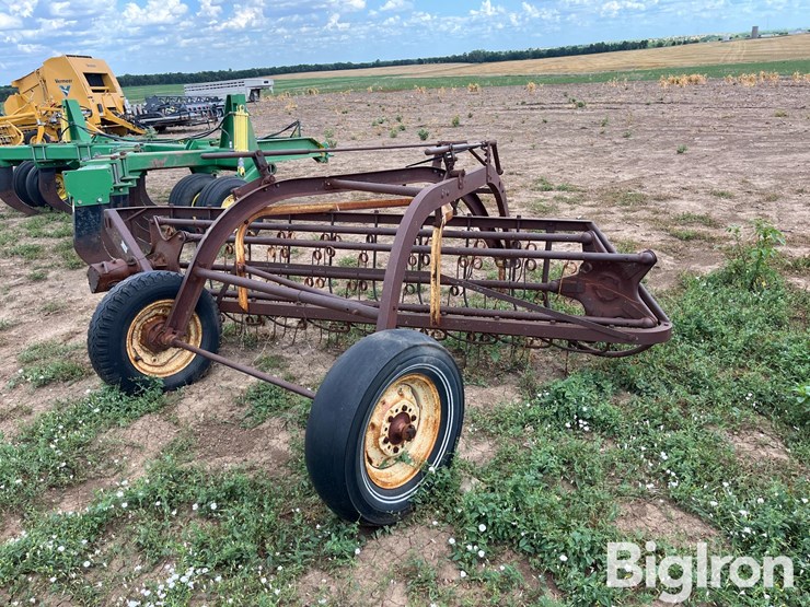 new-holland-55-image-5