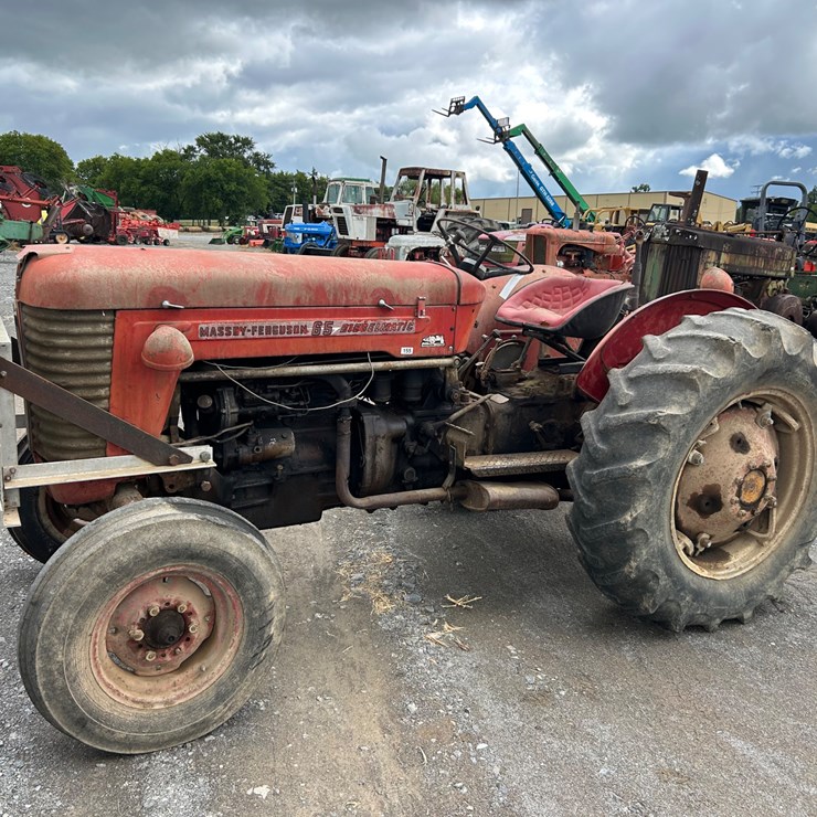 MASSEY-FERGUSON 65