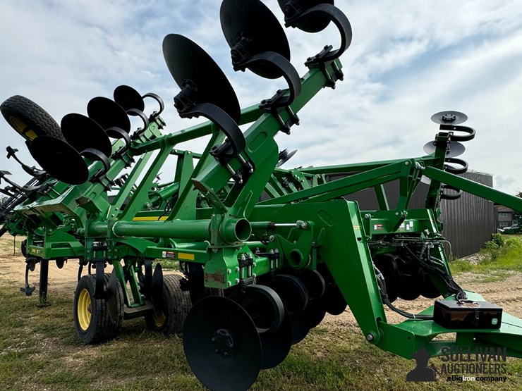 2015-john-deere-2730-image-10