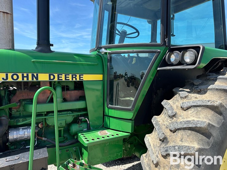 1979-john-deere-4440-image-14