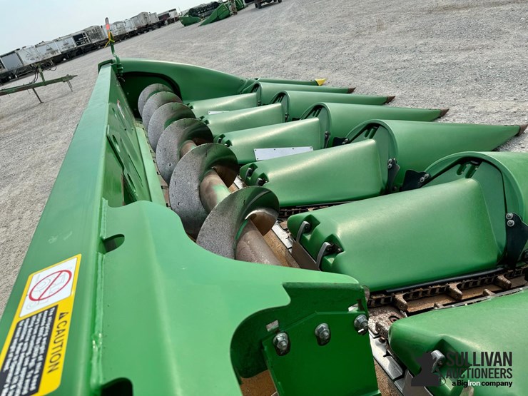 2013-john-deere-612c-image-10