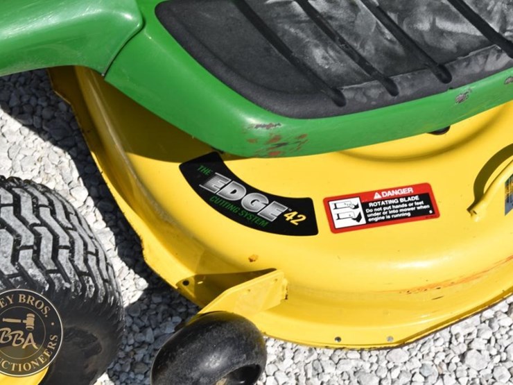 2003-john-deere-lt160-image-11