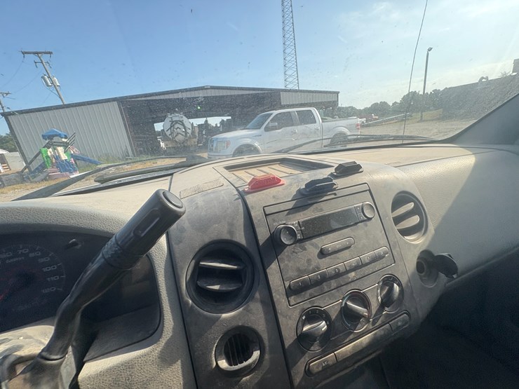 2005-ford-f150-image-38