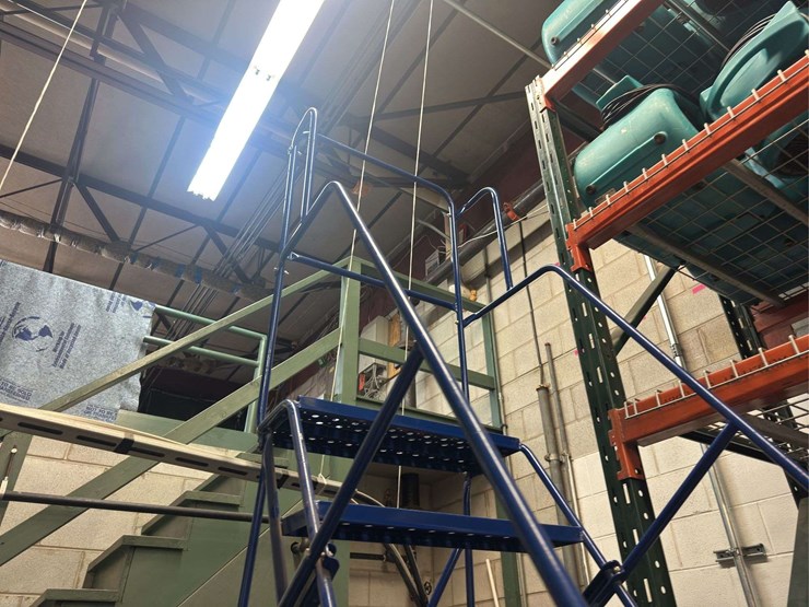 steel-rolling-ladder-image-4